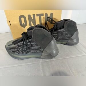 Adidas Yeezy Male Size 6 Quantum “Onyx” Basketball Shoes GX1317 Black/ Gray